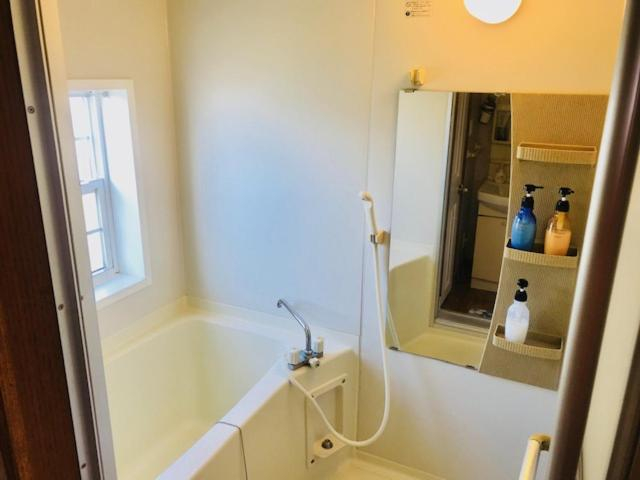 Bathroom, Mini Chula Inn, Chatan