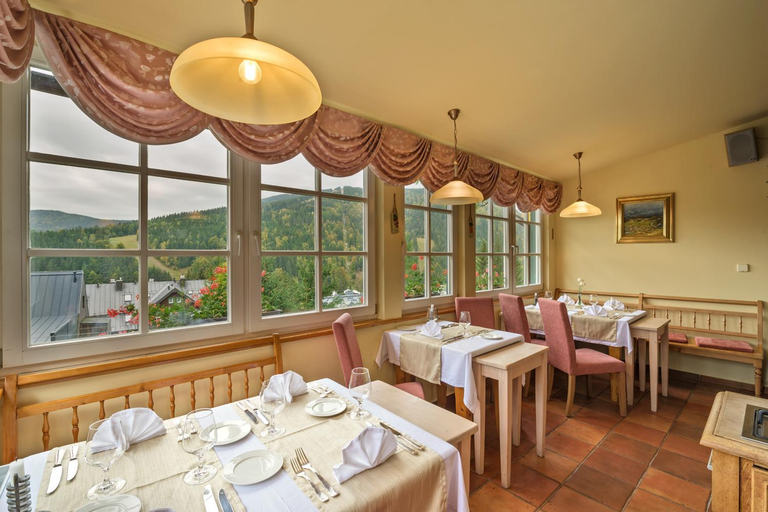 Food & Drinks 3, Hotel Pod Jasany, Trutnov