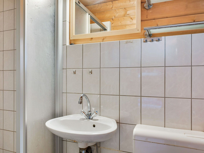Bathroom 4, Charming Holiday Home With Private Garden, Hersfeld-Rotenburg