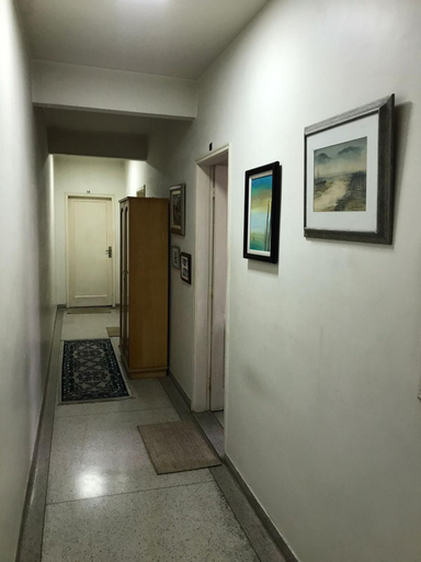 Others 5, Quattro suites Santos, Santos