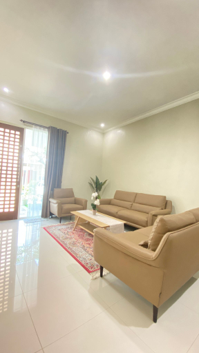 Others 4, Ghani Villa, Malang