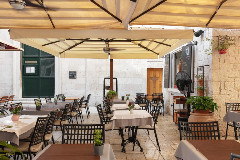 Food & Drinks 2, Aborda Rooms, Split