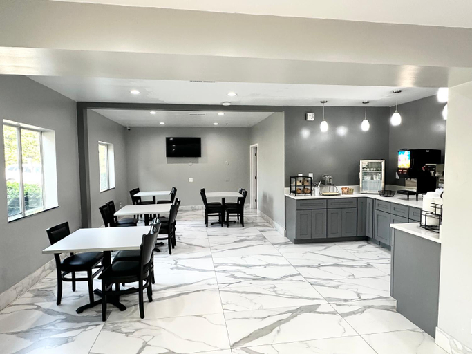 Food & Drinks 5, Ramada by Wyndham Lithia Springs Atlanta, Douglas