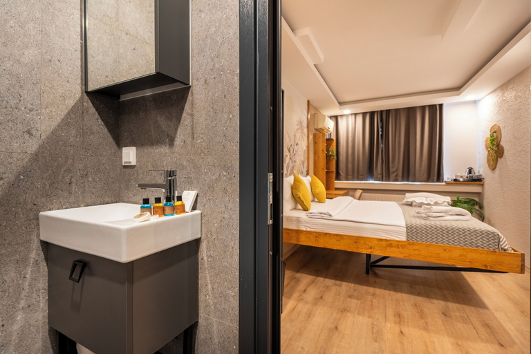 Bedroom 5, Sayeban Gold Hotel, Fatih