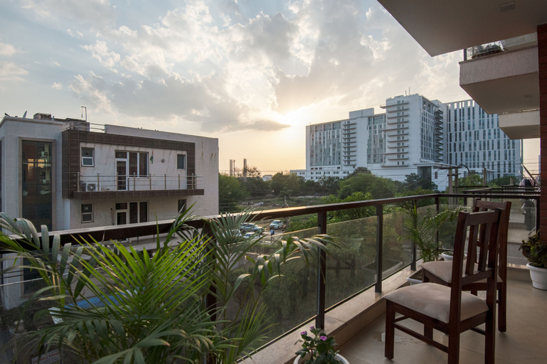 Others 5, BedChambers Service Apartments Sector 38, Gurgaon