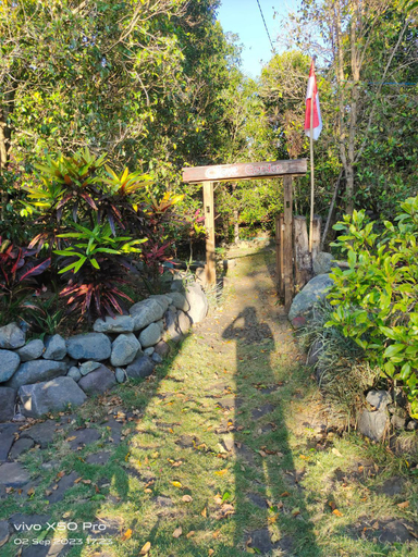 Others 5, CLOVE GARDEN, Buleleng