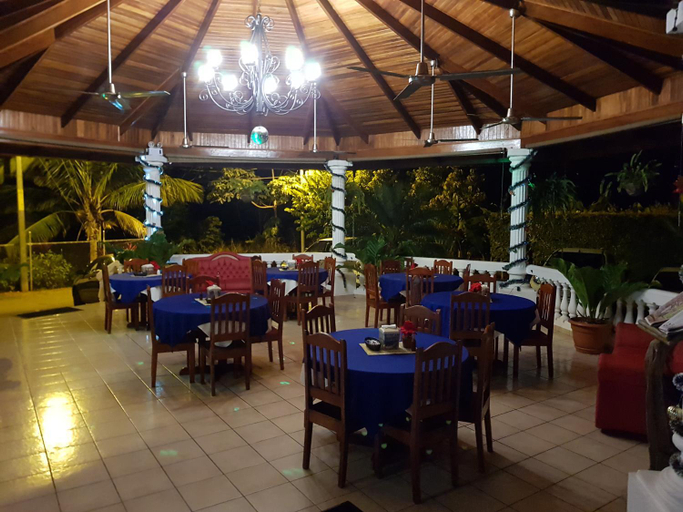 Food & Drinks 2, Hotel Grosseto Palma Real, Parrita