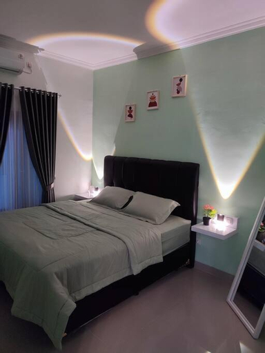 Bedroom 15
