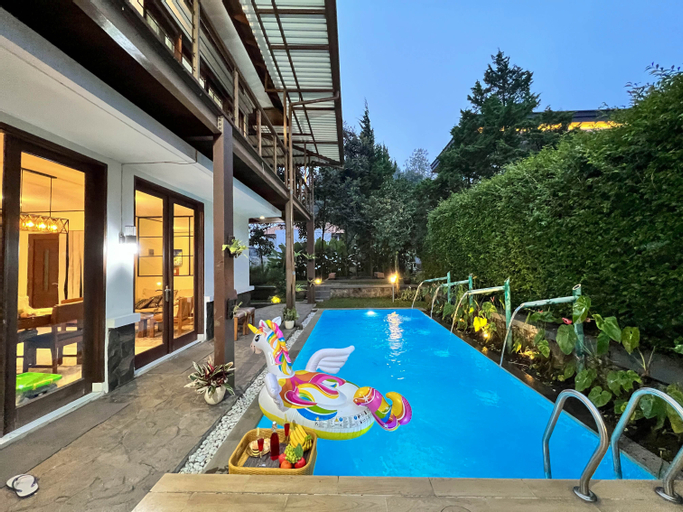 Swimming Pool 27