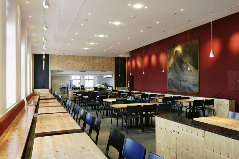 Food & Drinks 4, 3100 Kulmhotel Gornergrat, Visp