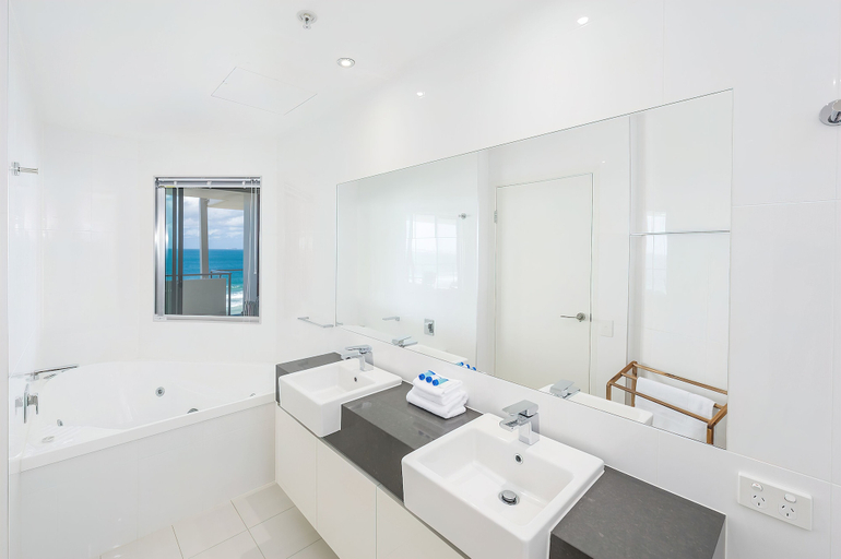 Bathroom 5, Beach on Sixth, Maroochy - Maroochydore