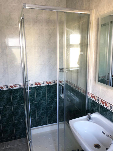Others 4, Westend Bar & select accommodation