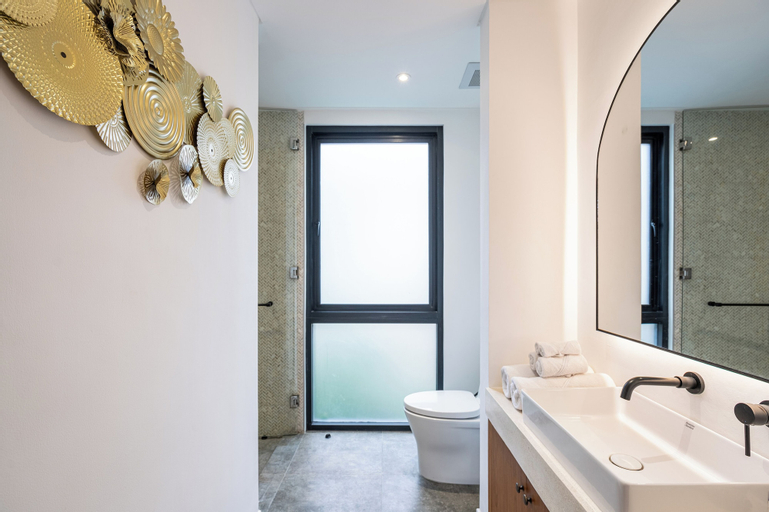 Bathroom 3
