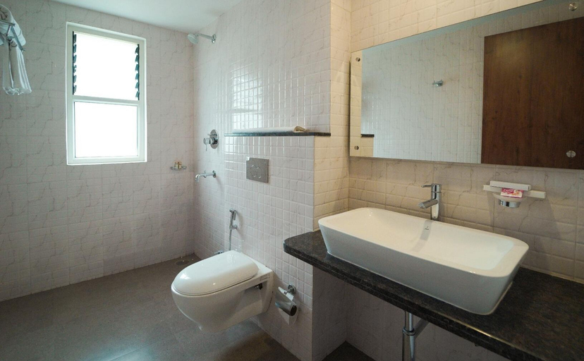 Bathroom 4, Club Nirvana Boutique Resort Pure-Veg, Kamrup Metropolitan