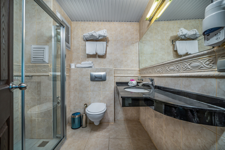 Bathroom 5, Arsi Blue Beach Hotel, Alanya