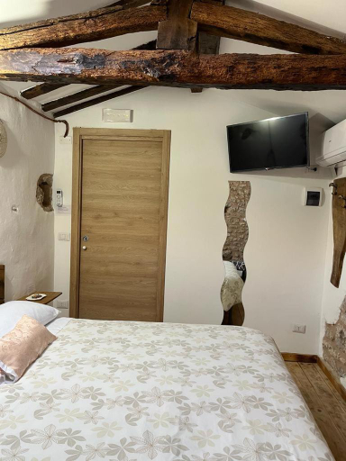 Others 1, DOMUS VELA, Isernia