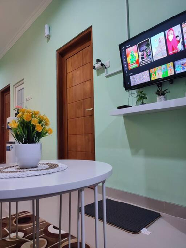Dining Room 7