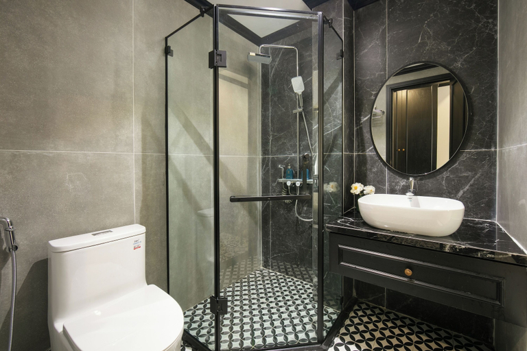 Bathroom 5, Elegant Boutique Hotel Ha Long, Hạ Long
