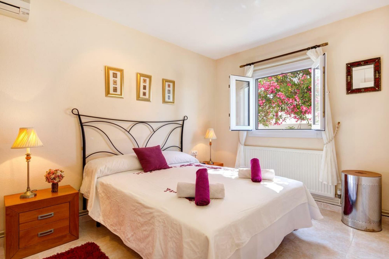 Bedroom 3, 107620- Villa in Cala Porter, Baleares