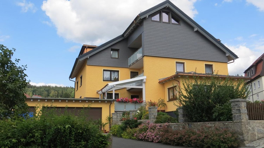 Others 2, Pension Leppert, Bayreuth
