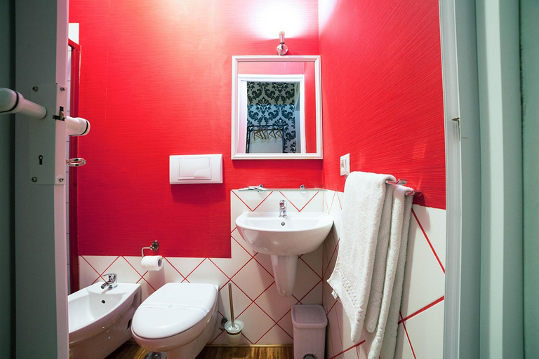 Others 5, Ostiense Suites, Rome