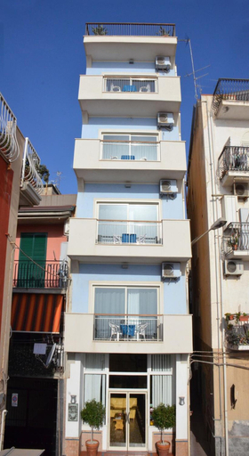 Exterior & Views 2, Hotel Costa Azzurra, Messina