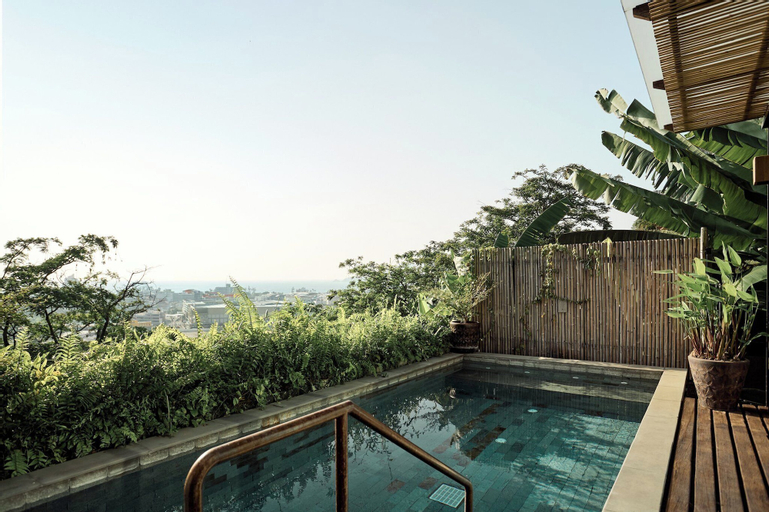 Swimming Pool 17