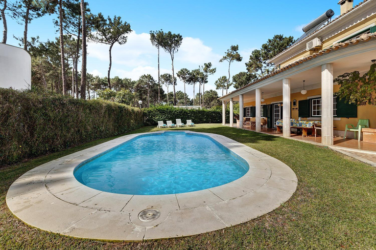 Exterior view 3, Family Friendly Villa Aroeira Golf, Almada