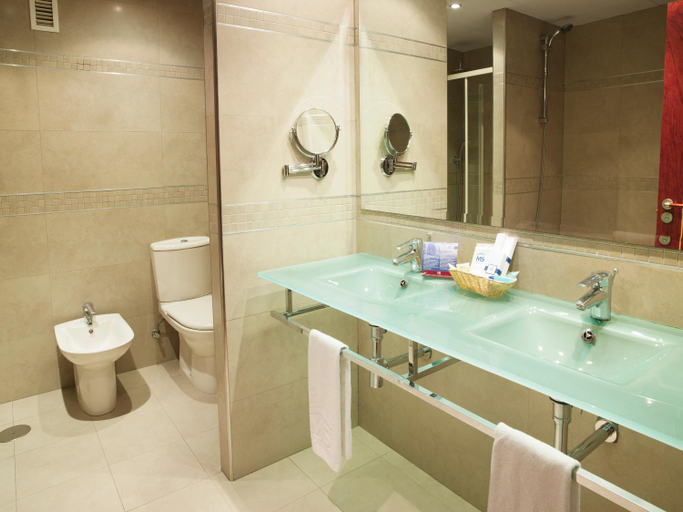 Bathroom 5, Hotel MS Maestranza Malaga, Málaga