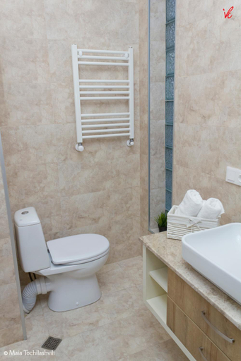 Bathroom 4, Sameba luxury, Golden View, Tbilisi