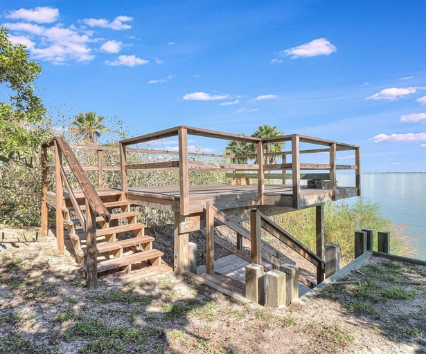 Property grounds 2, The Cape 6031e1 1 Bedroom Home by RedAwning, Aransas