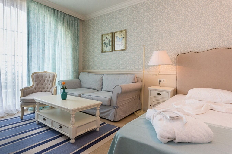 Bedroom 3, Therma Palace - Hotel & SPA, Balchik
