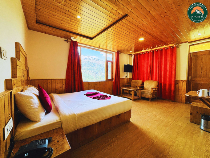 Bedroom 3, Sky One Ski, Kullu