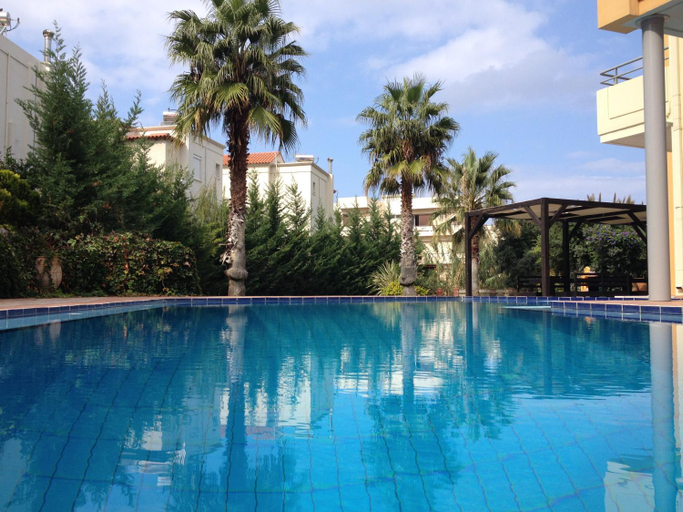 Others 3, Icarus Hotel, Crete