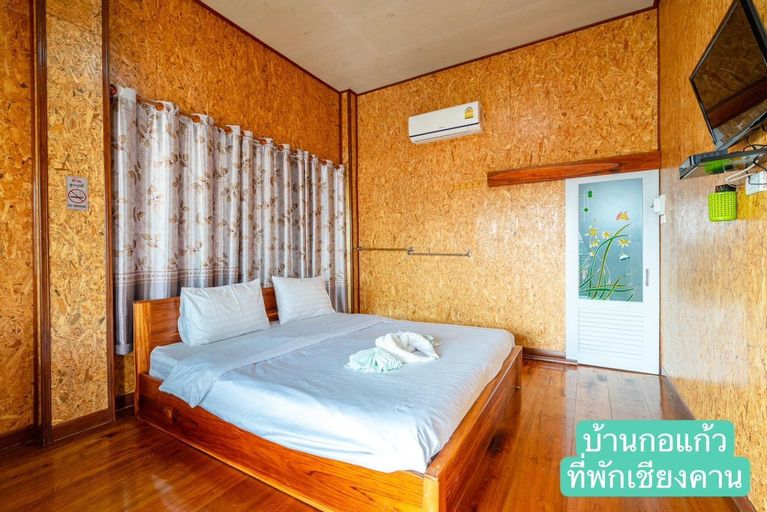 Bedroom, Baan Kokaew Chiang Khan, Chiang Khan