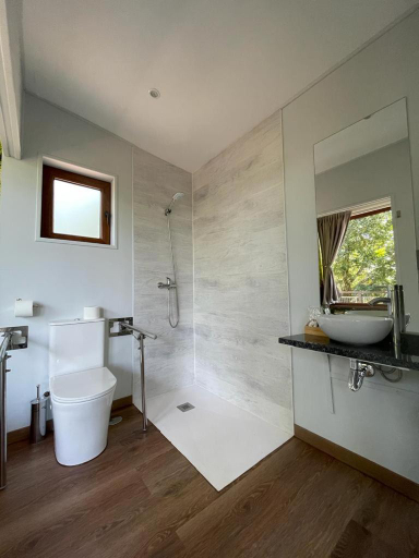 Bathroom 1, Cabanas Mirador de Ezaro, A Coruña