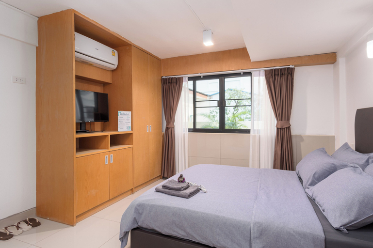 Homies Ratchada Hotel, Huai Kwang