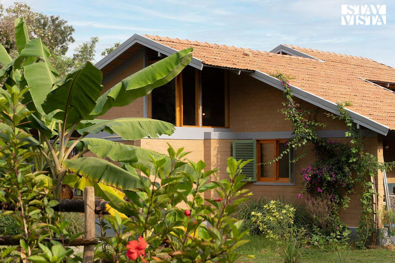Exterior & Views 5, StayVista at Sunnyside Homestay with Bonfire & Lawn, Krishnagiri