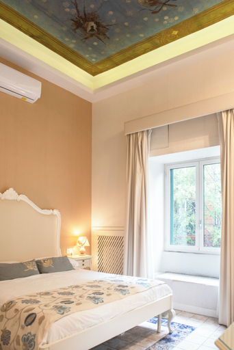 Bedroom 2, Certosa Suite, Napoli