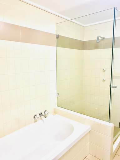 Bathroom 4, Golden Sands on the Beach, Gold Coast