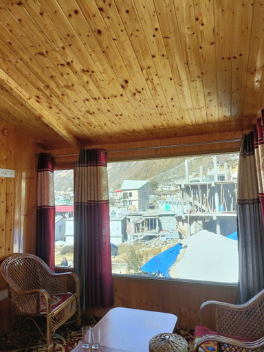 Badri Villa Resort Badrinath, Chamoli