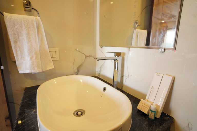 Bathroom 4, Lipi Resort and Spa, Purba Medinipur