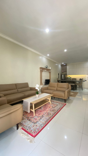 Others 5, Ghani Villa, Malang