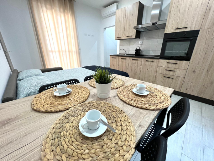 Others 2, AIR σϝ HOME Aραɾƚɱҽɳƚ ᴍᴀʀᴇɴᴄᴏ, Alessandria