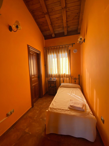 Others 4, Hotel Hosteria de Monzon, Palencia