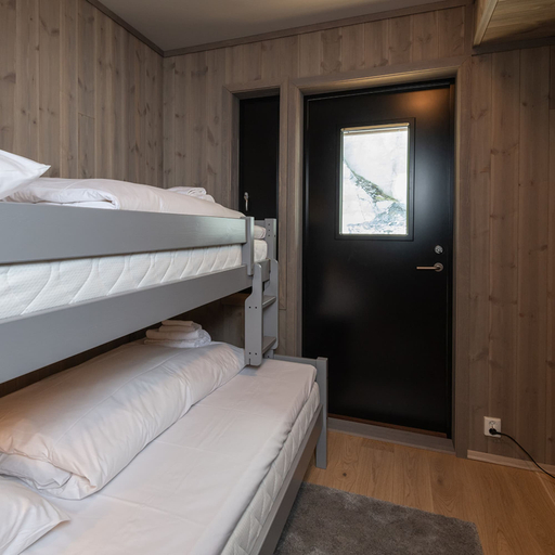 Room 3, Gausta Residence, Tinn