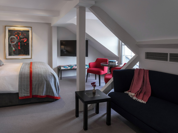 Bedroom 3, Old Bank Hotel, Oxfordshire