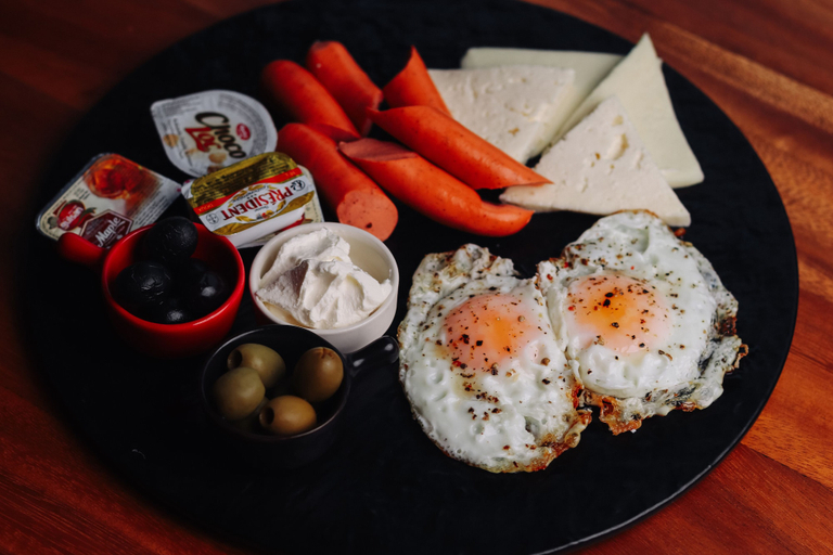 Food & Drinks 4, MamuApartment, Batumi