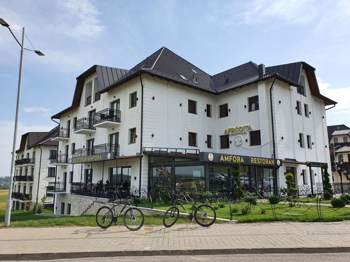 Others 3, Zlatibor Hills PRESIDENT, Čajetina