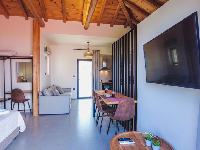Bedroom 3, Petrichor, Peloponnese